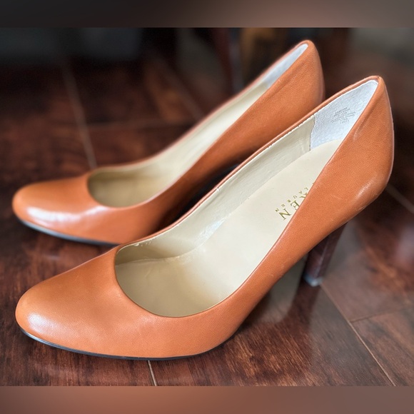 Ralph Lauren Classic Cognac Brown Heels NWOT - Picture 8 of 10